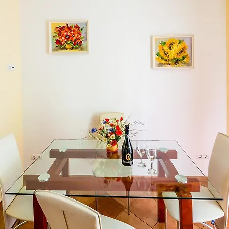 On Arkhipenka With Panorama View شقة