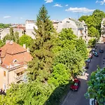 Апартаменти On Arkhipenka With Panorama View Львів