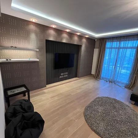 On Arkhipenka With Panorama View Appartement